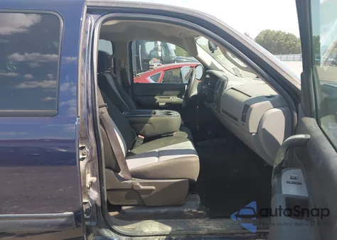 2009 Chevrolet Silverado 1500 Ls z USA, uszkodzony, nr VIN 3GCEK13C29G198939